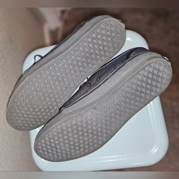 Vans Gray Low-Top Skate Sneakers - Picture 5 of 6